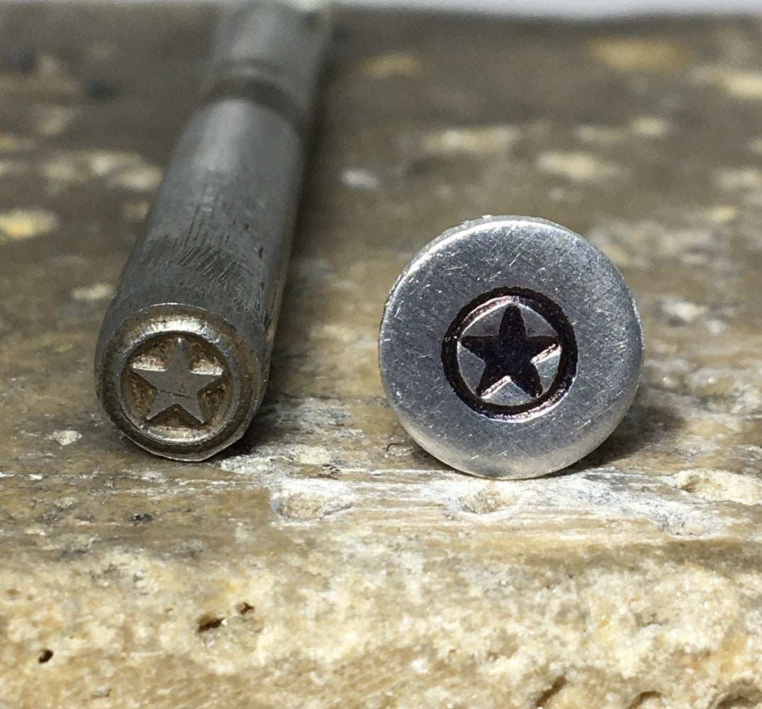 Star in Circle (4.5mm)