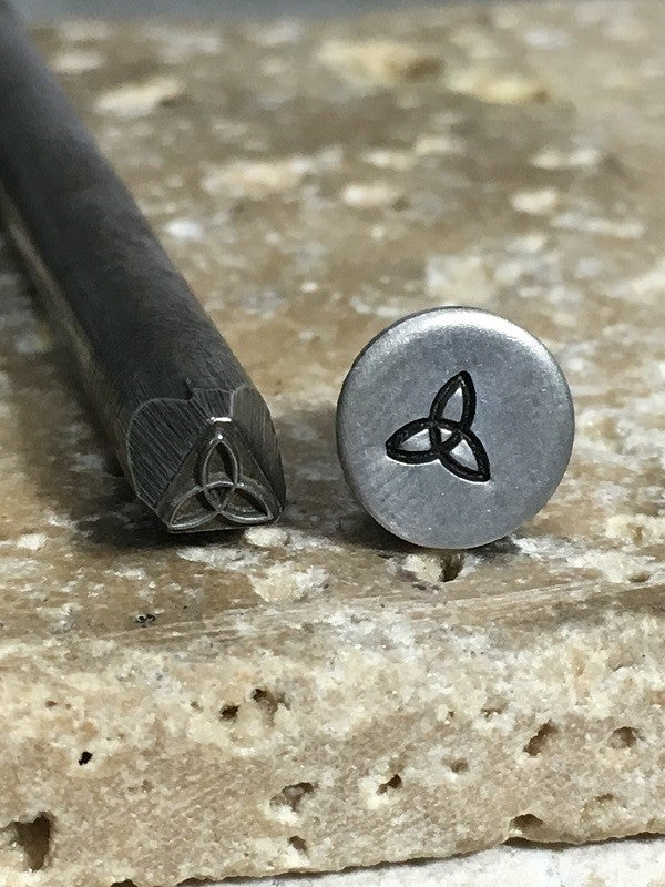 Celtic Knot (4.5mm)