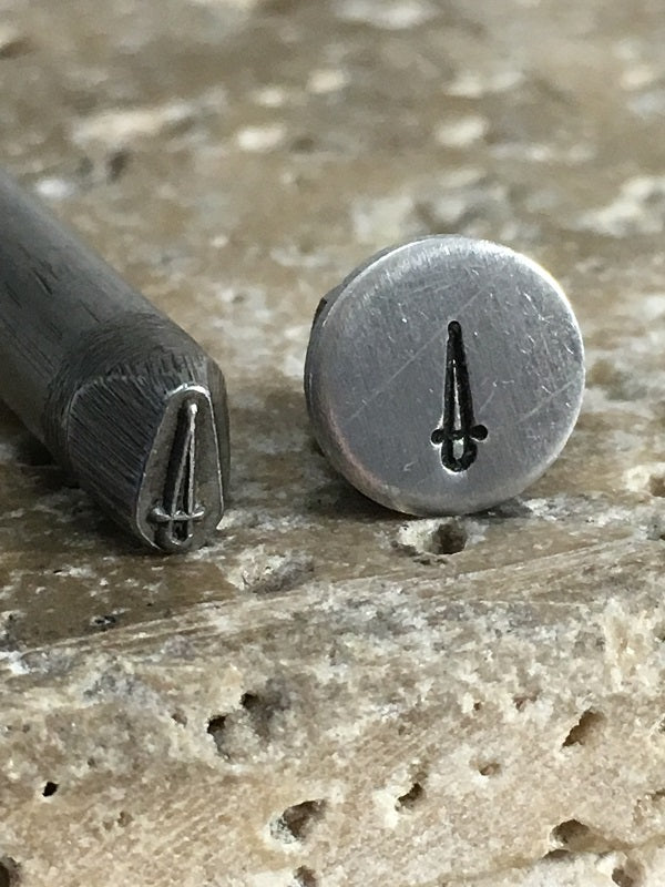 Egyptian Symbol (4.5mm)