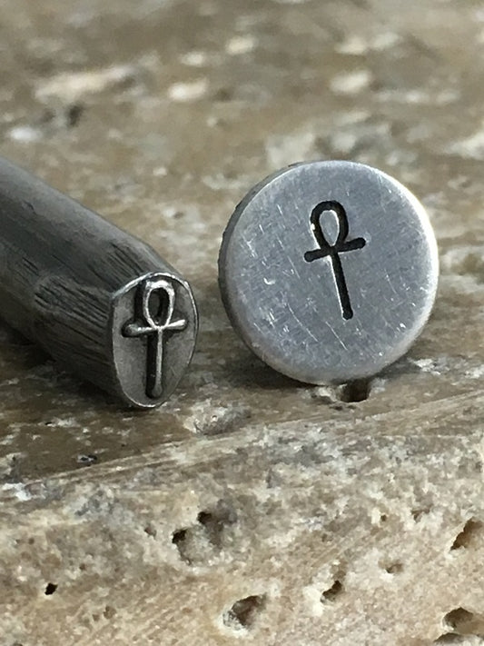 Egyptian Symbol (4.5mm)