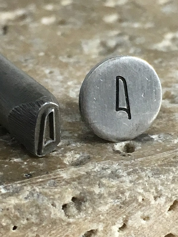 Egyptian Symbol (4.5mm)