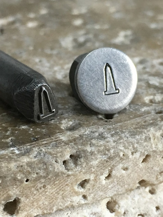 Egyptian Symbol (4.5mm)