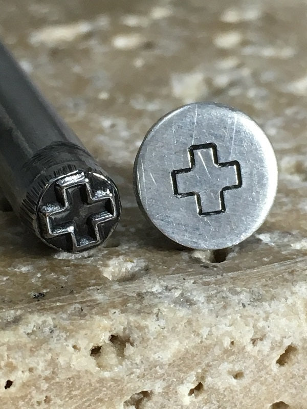 Crossing Paths (4.5mm)