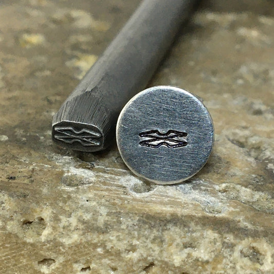 Angular Accent (4.5mm)