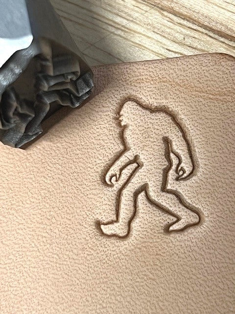 Sasquatch / Big Foot - Left Facing