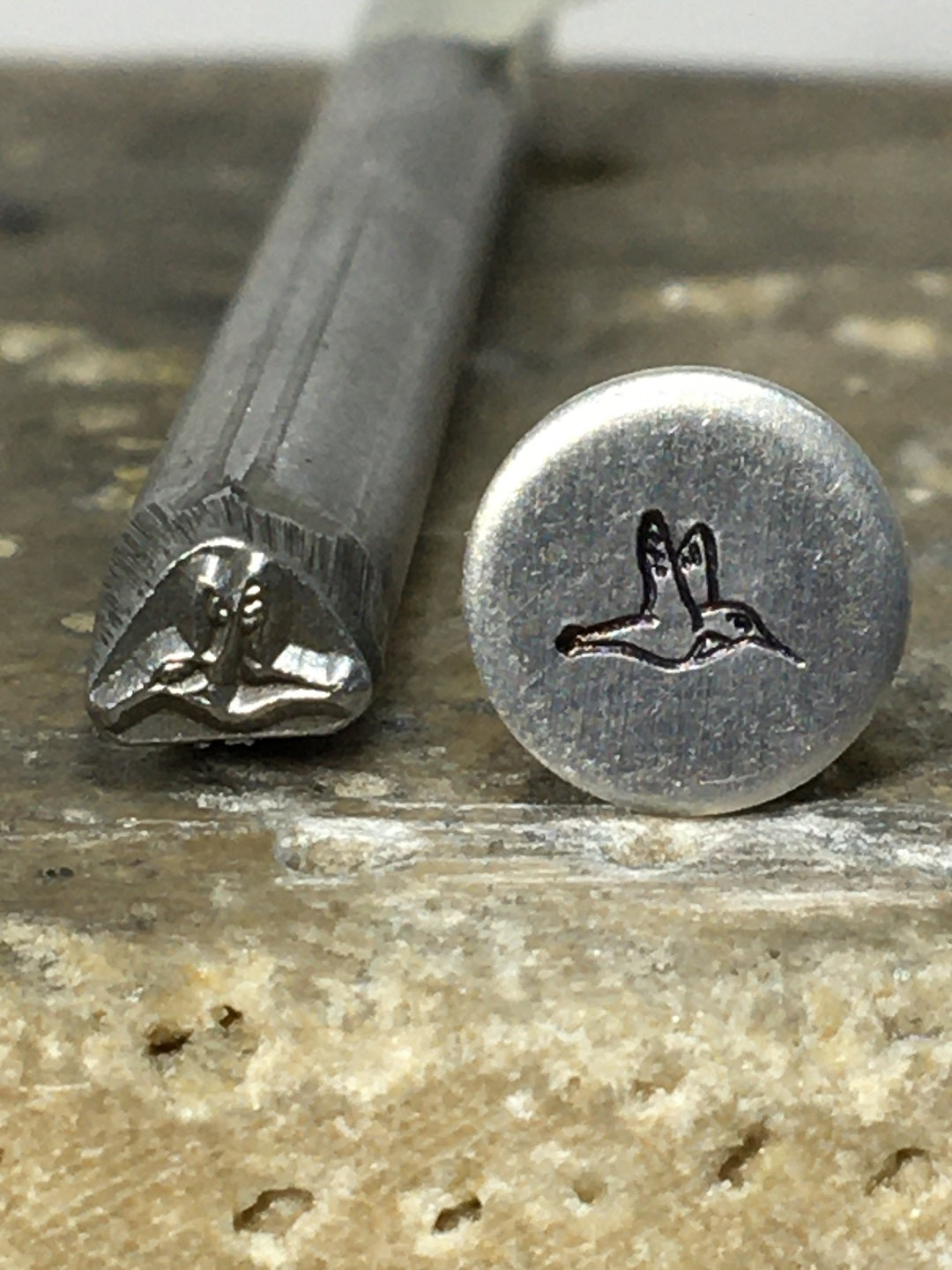 Humming Bird  (4.5mm)