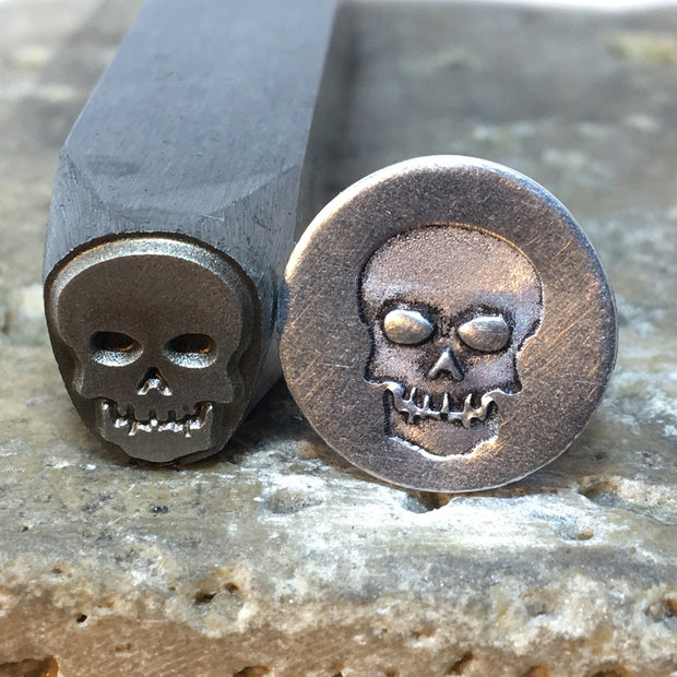 Skull - Solid