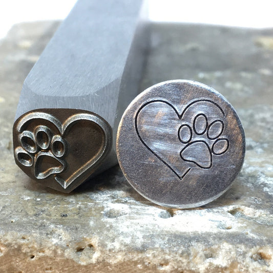 Heart paw