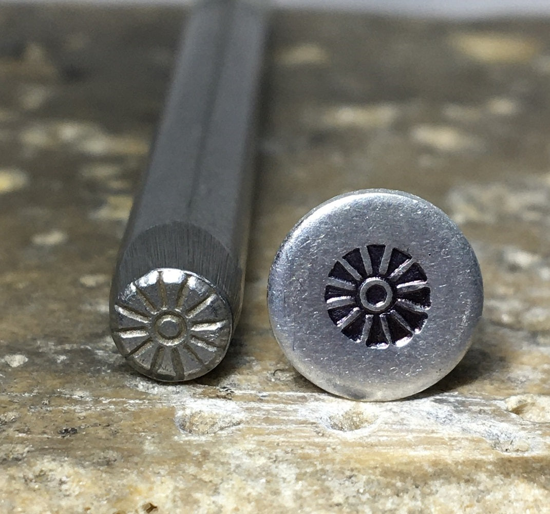 Flower (4.5mm)