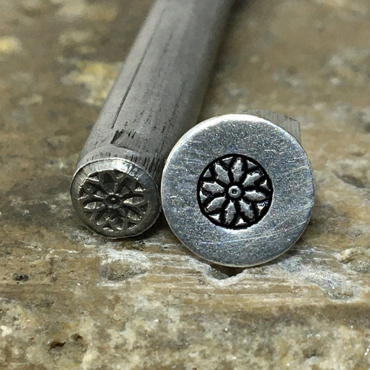 Flower (4.5mm)