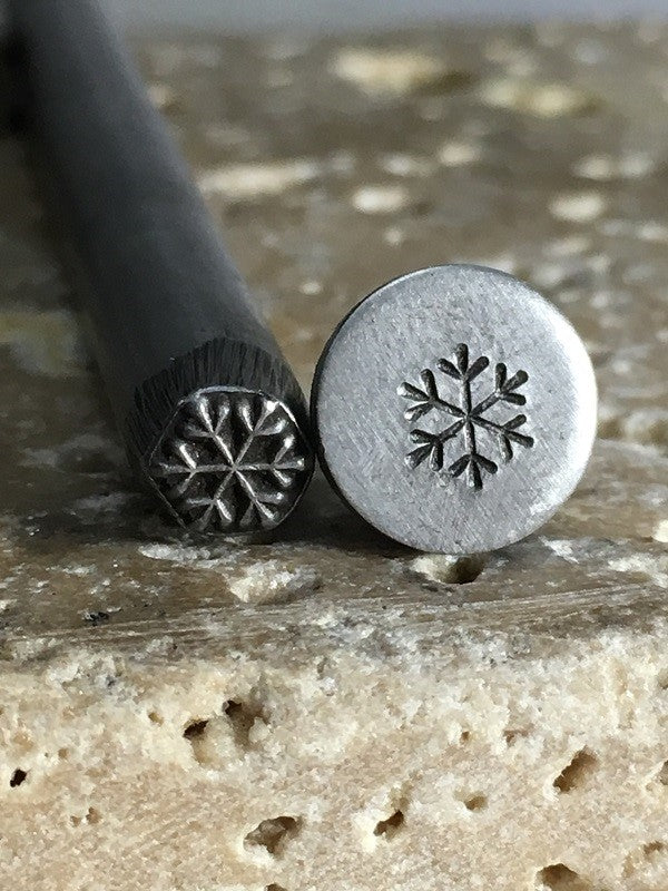 Snowflake (4.5mm)