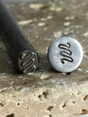 Squiggly Line Accent (5.0mm)