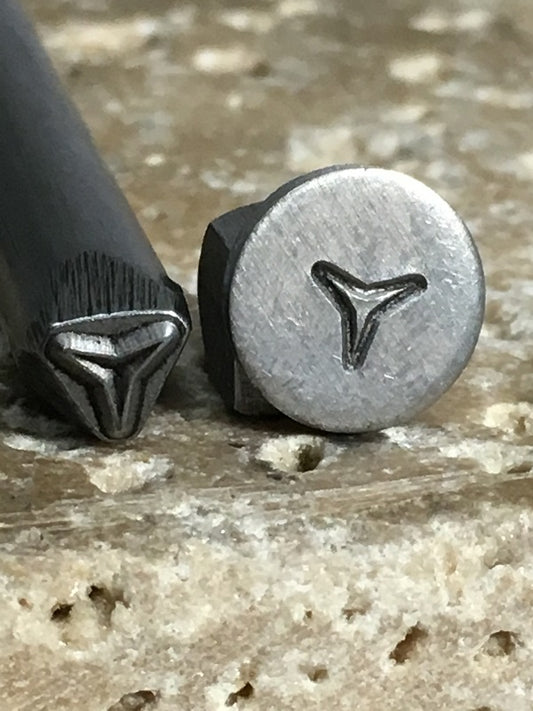 Triangle (4.5mm)