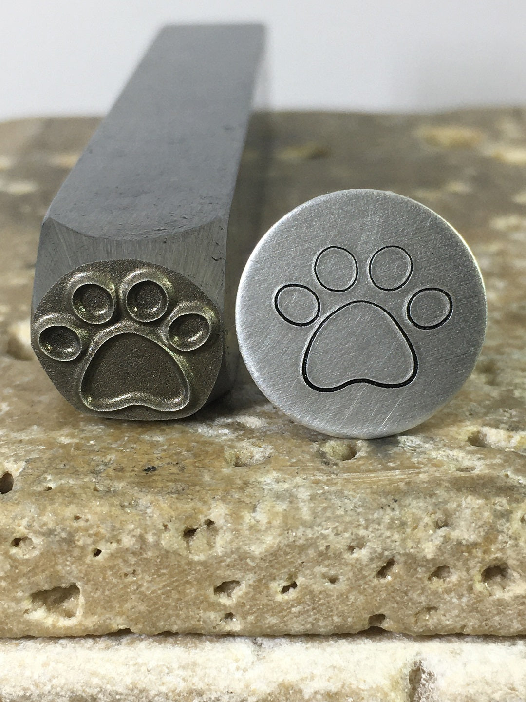 Paw
