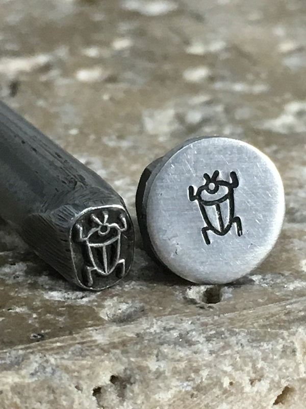 Egyptian Symbol (4.5mm)