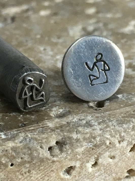 Egyptian Symbol (4.5mm)