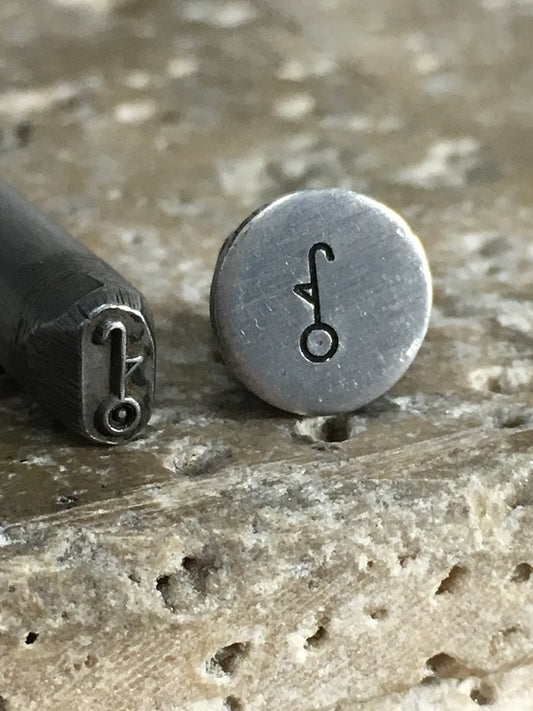 Egyptian Symbol (4.5mm)