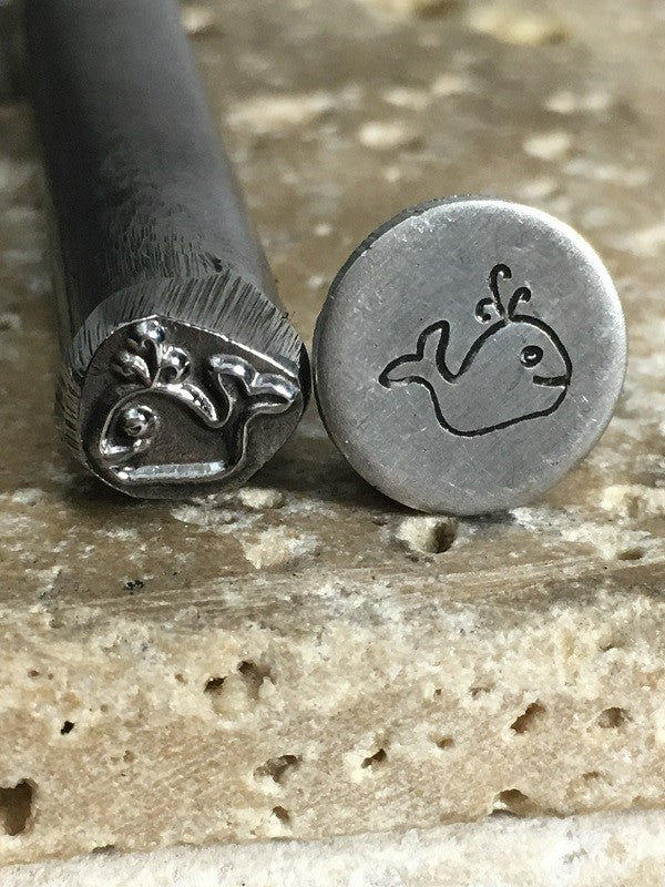 Whale (7.8mm)