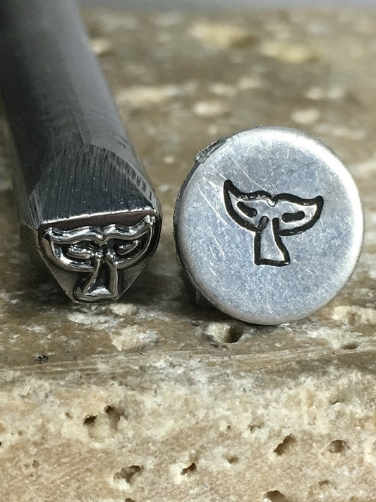 Whale Tale (7.8mm)