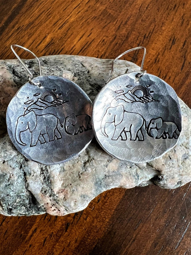 Elephants - Mountains (earrings)