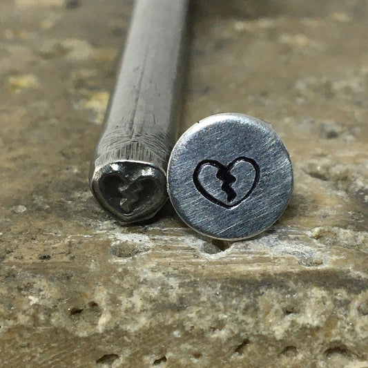 Broken Heart (4.5mm)