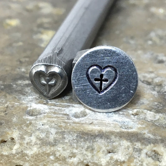 Cross In Heart (4.5mm)